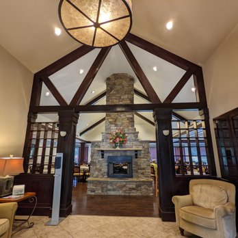 Achasta - Inside the clubhouse. Entry area. - Golf Near Me - Dahlonega, Georgia
