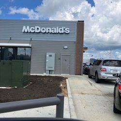 McDonald's - Building