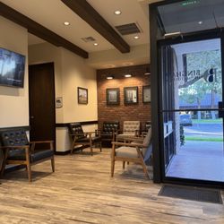 Bingham Dermatology Group - Waiting room