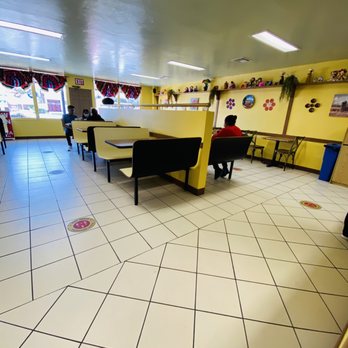 Birria Mi Rancho - They have a nice dining room! - Mexican Near Me - Oxnard, California Birria Mi Rancho - They have a nice dining room! - Mexican Near Me - Oxnard, California
