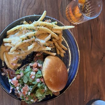 Eureka! - Great fig and goat cheese burger - American Near Me - Santa Clara, California Eureka! - Great fig and goat cheese burger - American Near Me - Santa Clara, California