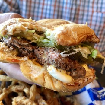 Pappas Burger - Perfectly cooked and juicy! - Burgers Near Me - Houston, Texas