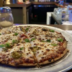 The Distillery - Best pizza in the city? Nope. But it was perfect for what I needed today.