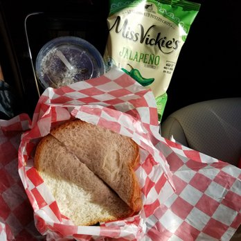 Mom's Front Porch - Ham salad sandwich with chips, sweet tea, & a pickle - Desserts Near Me - Luling, Texas