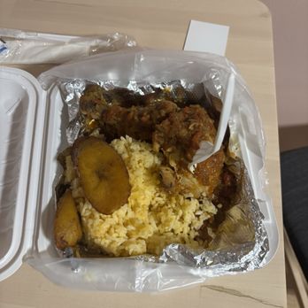 Ave Maria Restaurant - Chicken seco (to go) - Latin American Near Me - Los Angeles, California