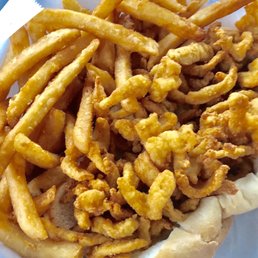 Best Clam Roll!! Fresh Hand Breaded Clams!! Reminds Me Exactly Of The Old Howard Johnson's Restaurant Best Clam Roll!! Fresh Hand Breaded Clams!! Reminds Me Exactly Of The Old Howard Johnson's Restaurant