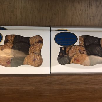 Tag's Bakery - Evanston - Their famous Florentine cookies - Bakeries Near Me - Evanston, Illinois Tag's Bakery - Evanston - Their famous Florentine cookies - Bakeries Near Me - Evanston, Illinois