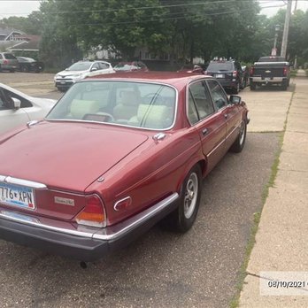 Haas Collision & Glass - Body Shops Near Me - Saint Paul, Minnesota