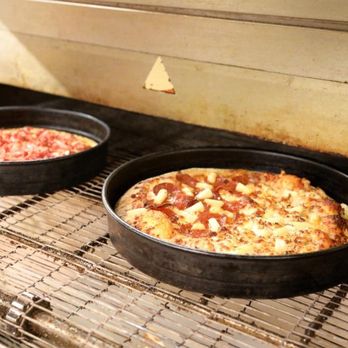 Hungry Howie's Pizza - Pizza made fresh to order - Pizza Near Me - Decatur, Michigan Hungry Howie's Pizza - Pizza made fresh to order - Pizza Near Me - Decatur, Michigan
