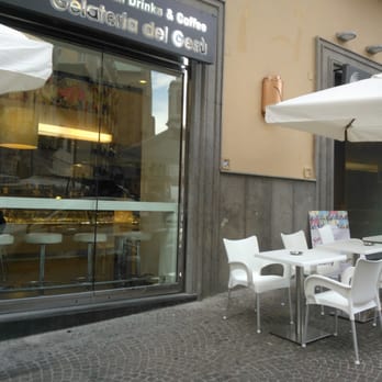 Gelateria del Gesù - Tavolini all'esterno della Gelateria del Gesù. - Juice Bars & Smoothies Near Me - Naples, NA Gelateria del Gesù - Tavolini all'esterno della Gelateria del Gesù. - Juice Bars & Smoothies Near Me - Naples, NA