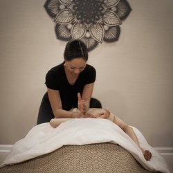 Crown Thai Massage - Our massage therapists are well-trained and extremely talented professionals.
