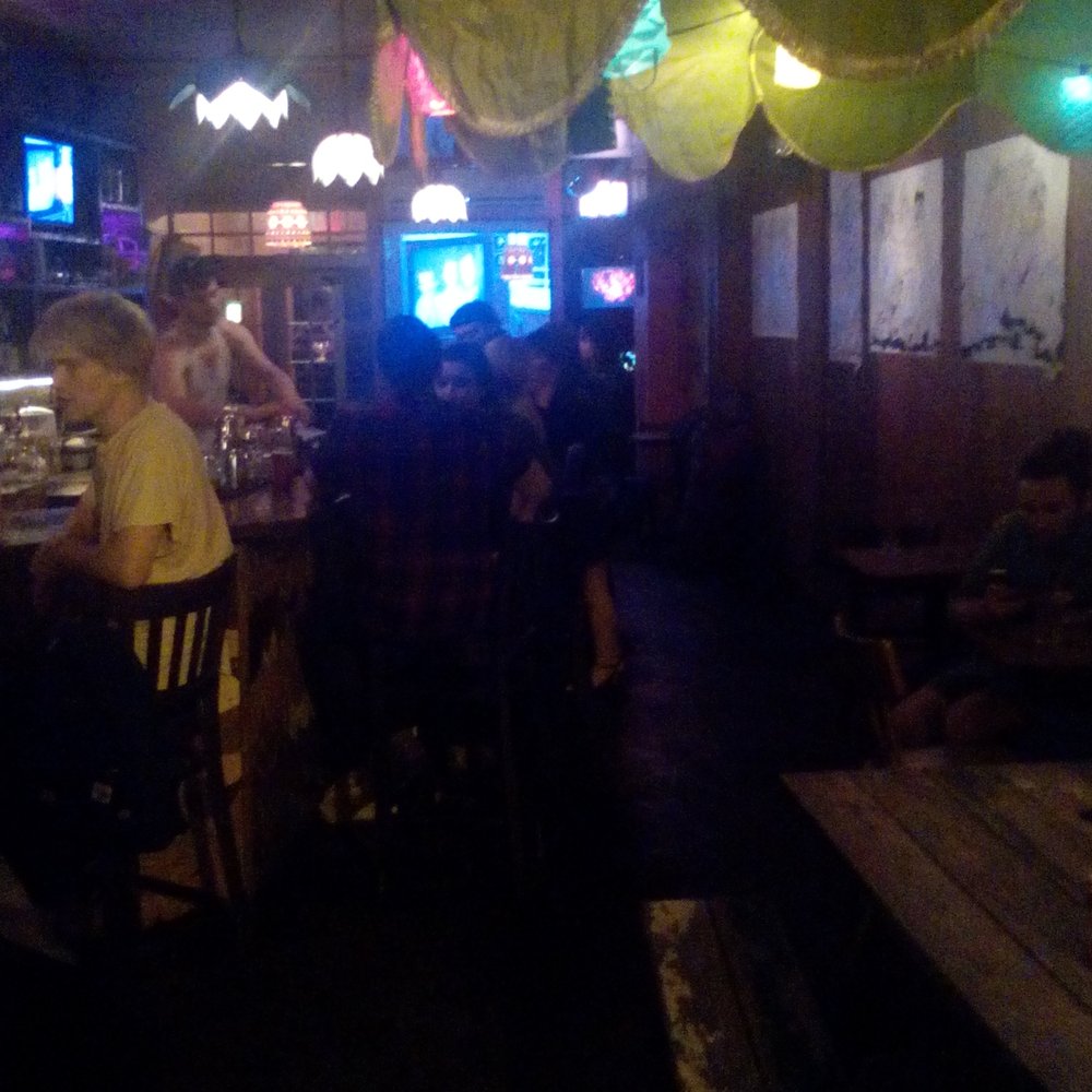 Happyfun Hideaway - Inside main area - Dive Bars Near Me - Brooklyn, New York Happyfun Hideaway - Inside main area - Dive Bars Near Me - Brooklyn, New York