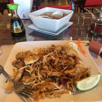 Jasmine Thai Restaurant, Palmdale - Thai Near Me - Palmdale, California