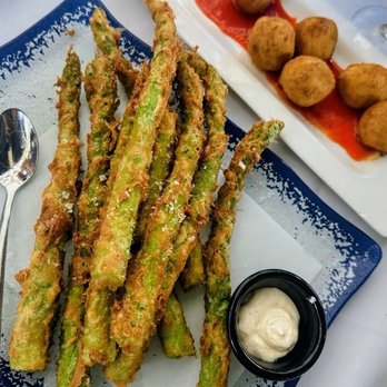 La Mi Venta - Asparagus and croquetas - Spanish Near Me - Madrid, M La Mi Venta - Asparagus and croquetas - Spanish Near Me - Madrid, M