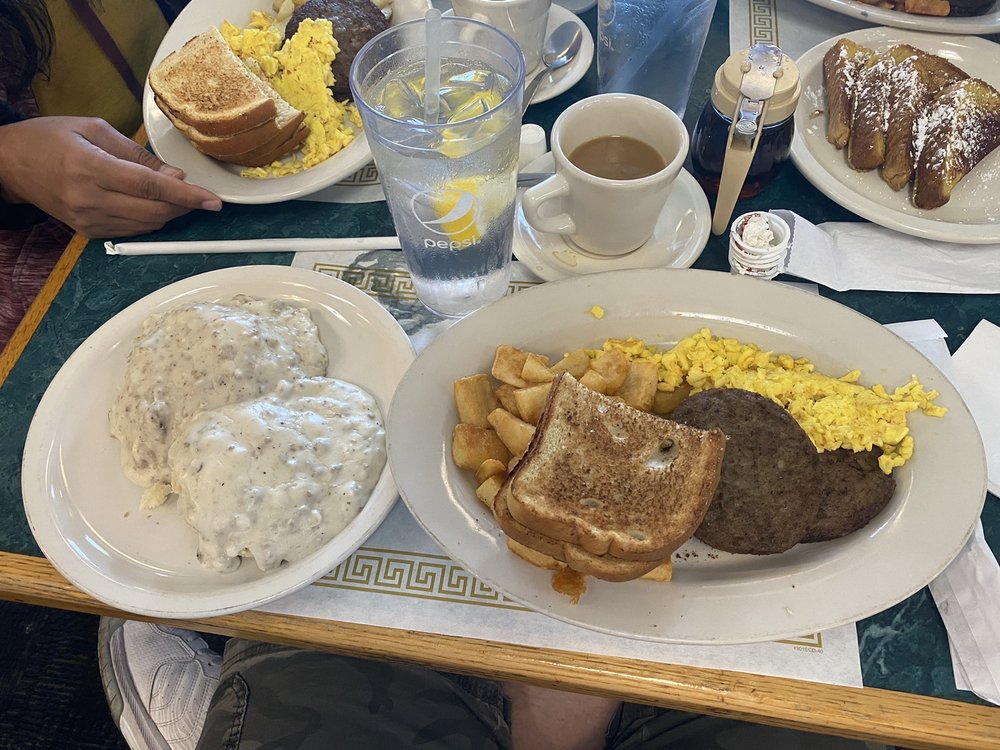 ROBIN’S NEST FAMILY RESTAURANT 13 Reviews Jane Lew, West Virginia