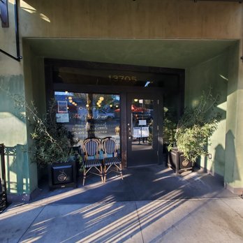 Petit Trois - Front - French Near Me - Sherman Oaks, California Petit Trois - Front - French Near Me - Sherman Oaks, California
