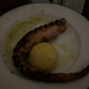 Mandolin Aegean Bistro - Octopus - Mediterranean Near Me - Miami, Florida
