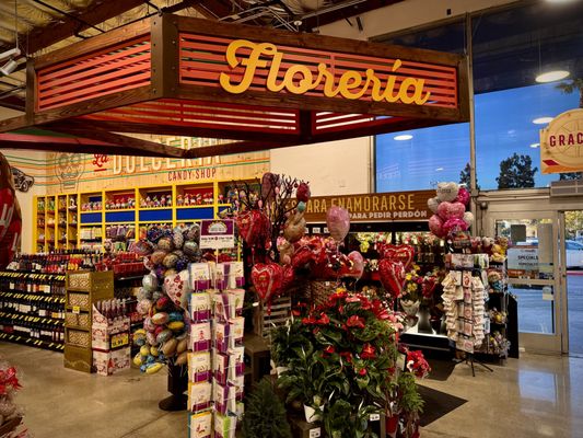 VALLARTA SUPERMARKETS - Updated July 2025 - 169 Photos & 68 Reviews