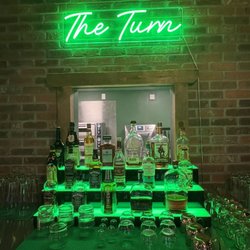 XGolf Chester Springs - The Turn Bar