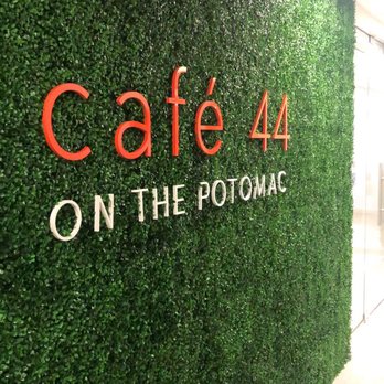 Cafe 44 - American Near Me - Alexandria, Virginia