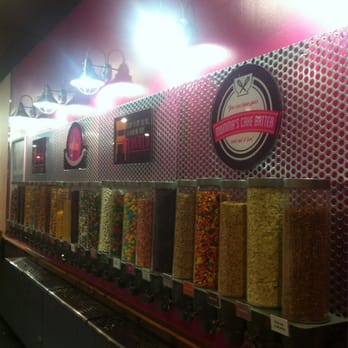 Forever Yogurt - Ice Cream & Frozen Yogurt Near Me - Niles, Illinois