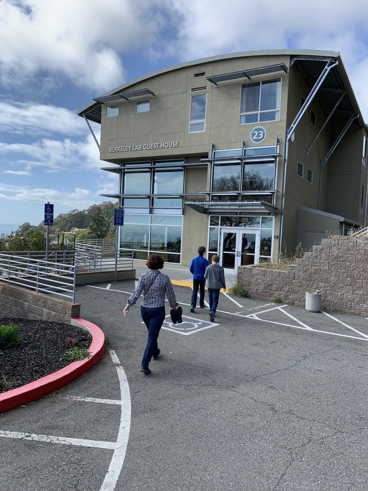 BERKELEY LAB GUEST HOUSE 10 Photos & 10 Reviews Guest Houses 1