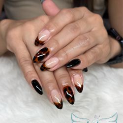 Anela Nail Salon & Boutique