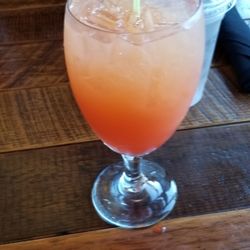 Lake St Louis  Community Association - Dinner and drinks with the family.