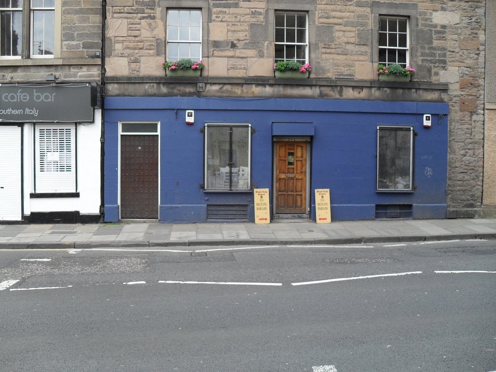 BLACK LION GAMES Updated October 2024 90 Buccleuch Street