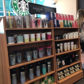 Starbucks - Coffee & Tea Near Me - Barcelona, B