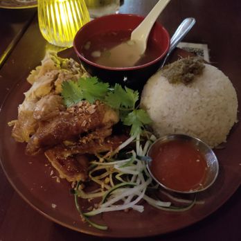 Laut - Hainanese roasted chicken - Thai Near Me - New York, New York Laut - Hainanese roasted chicken - Thai Near Me - New York, New York
