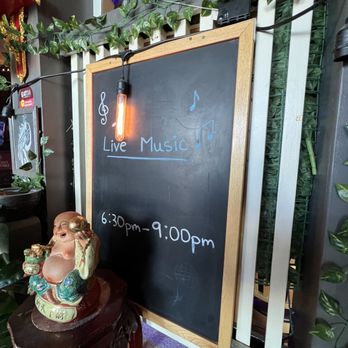 Sun's Thai Food - Live music from 6:30pm - 9:00pm on select days - Thai Near Me - Las Vegas, Nevada