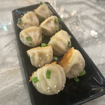 Supreme Dumplings - Mini Pan-Fried Dumplings (8) - Shanghainese Near Me - Bellevue, Washington Supreme Dumplings - Mini Pan-Fried Dumplings (8) - Shanghainese Near Me - Bellevue, Washington