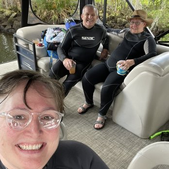 Fun 2 Dive Manatee Tours - The older folks After our snorkel - Snorkeling Near Me - Crystal River, Florida