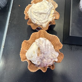 Cold Stone Creamery - Ice Cream & Frozen Yogurt Near Me - Torrance, California