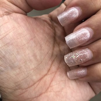 Diamond Nails Salon - Horrible customer service!!! - Nail Salons Near Me - Los Banos, California