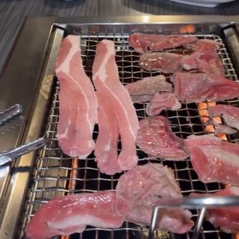 Moon BBQ - Pork belly, bulgolgi, sirloin steak short ribs - Korean Near Me - Gardena, California Moon BBQ - Pork belly, bulgolgi, sirloin steak short ribs - Korean Near Me - Gardena, California