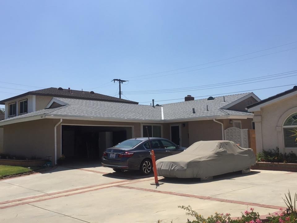 Slide of Harbor Roofing Services