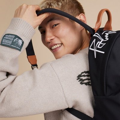 Saks OFF 5TH by null