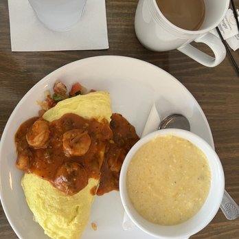River Road Cafe - River Road Omelette - Breakfast & Brunch Near Me - Bluffton, South Carolina River Road Cafe - River Road Omelette - Breakfast & Brunch Near Me - Bluffton, South Carolina