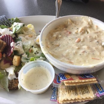 Flight Deck Restaurant & Lounge - Pubs Near Me - Salem, Oregon Flight Deck Restaurant & Lounge - Pubs Near Me - Salem, Oregon