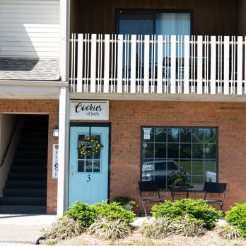 Cookies By Charity - the front of the building - Bakeries Near Me - Versailles, Kentucky Cookies By Charity - the front of the building - Bakeries Near Me - Versailles, Kentucky