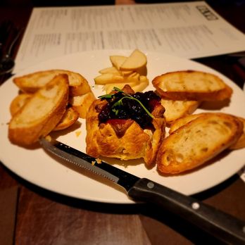 BLVD Kitchen & Bar - American Near Me - Minnetonka, Minnesota BLVD Kitchen & Bar - American Near Me - Minnetonka, Minnesota