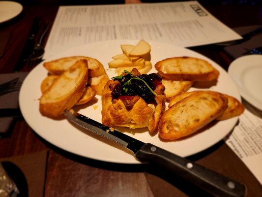 BLVD Kitchen & Bar by null