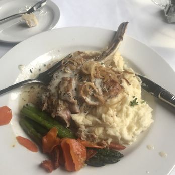 Madeline's - New American Near Me - Cambria, California