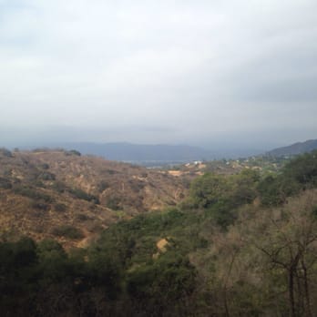 Wilacre Park - Parks Near Me - Studio City, California