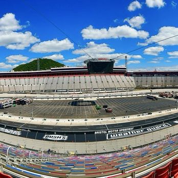 Bristol Motor Speedway - My attempt getting a pano of the entire track - Stadiums & Arenas Near Me - Bristol, Tennessee