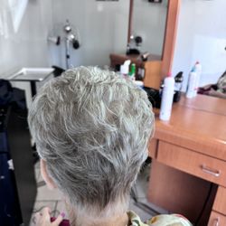 Hairdays Salon