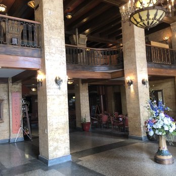 Bacchus Pub - Lobby - Pubs Near Me - Bozeman, Montana