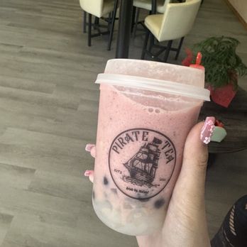 Pirate Tea - strawberry kiwi smoothie - Bubble Tea Near Me - Albuquerque, New Mexico